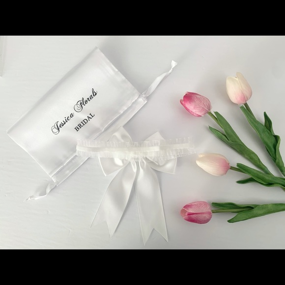 Satin Ribbon Bow Bridal Garter - Picture 5 of 5